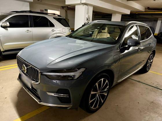 VOLVO XC60 2.0 T8 RECHARGE ULTIMATE DARK AWD GEARTRONIC